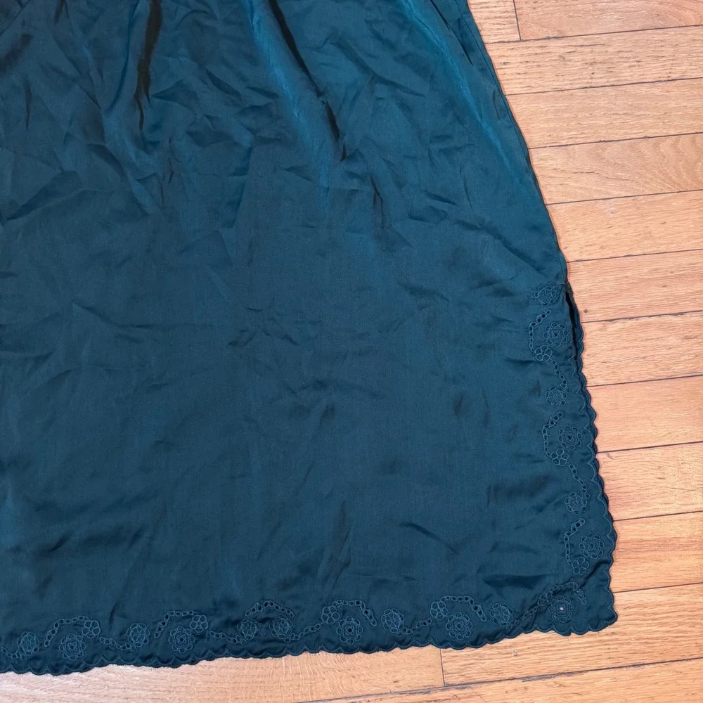 Universal Thread Womens Cutwork Satin Maxi Skirt Dark Green XS NWT